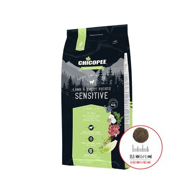 Hrană uscată superpremium pentru câini adulți Chicopee, senzitiv miel cu cartof dulce, sac 12kg
